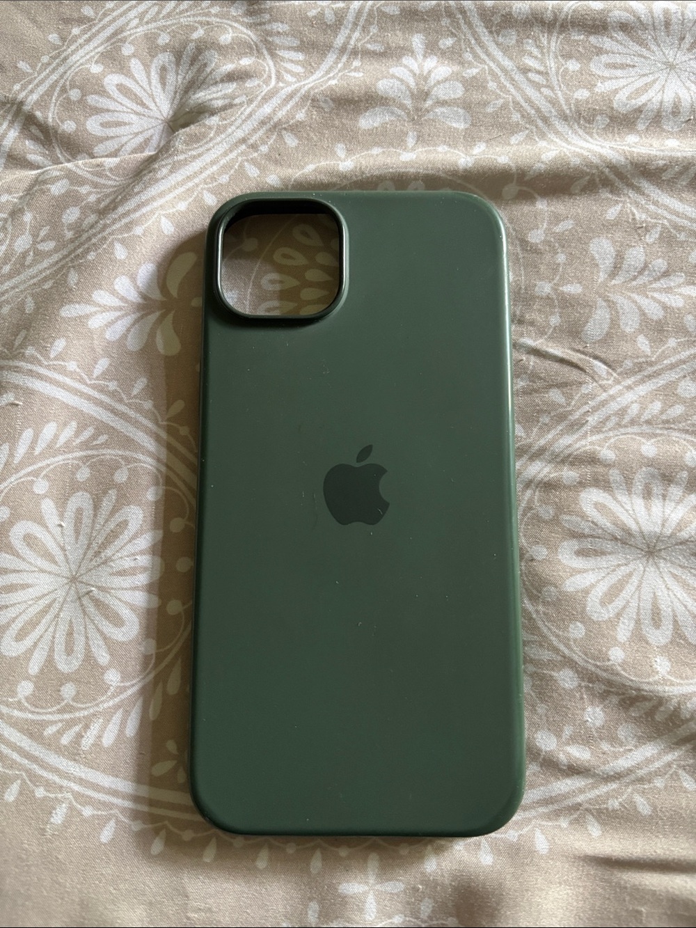 Apple Silicone iPhone 15 Plus Case - Dark Green